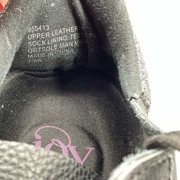 Joy Performance Comfort Leather Sneakers with Podiatric Insoles Black Size 7.5W - Picture 6 of 11